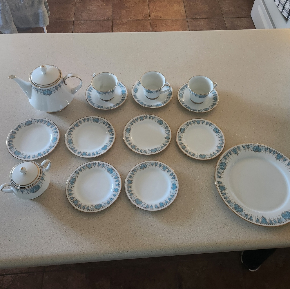 Vintage Noritake Blue and White Tea Set #2256